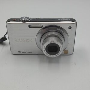 Japan Import Panasonic Lumix DMC-FS7 10MP Digital Camera Silver Leica Lens Teste